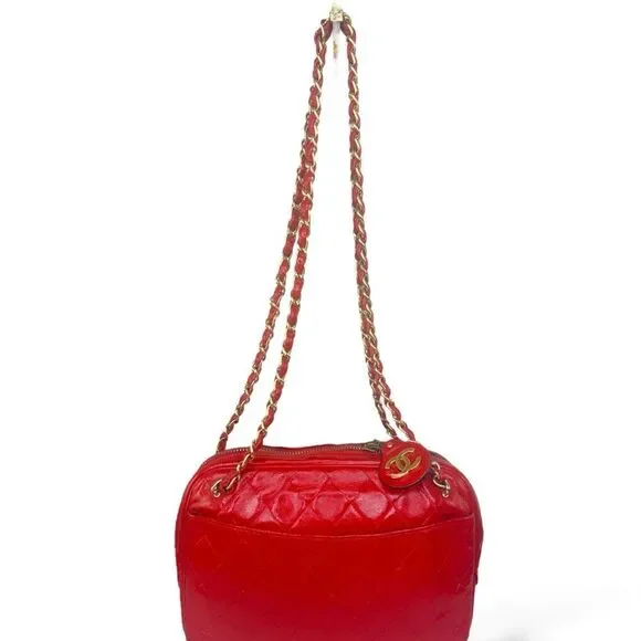 CHANEL Vintage CC Logo Shoulder Purse